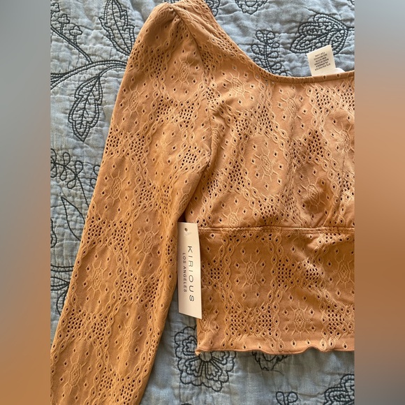 Kirious Los Angelous Laser Lace Crop Top - Picture 3 of 6